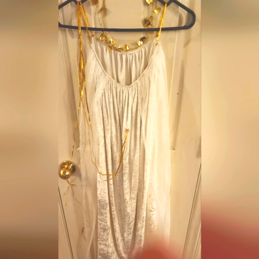 Halloween womens roman costume medium
